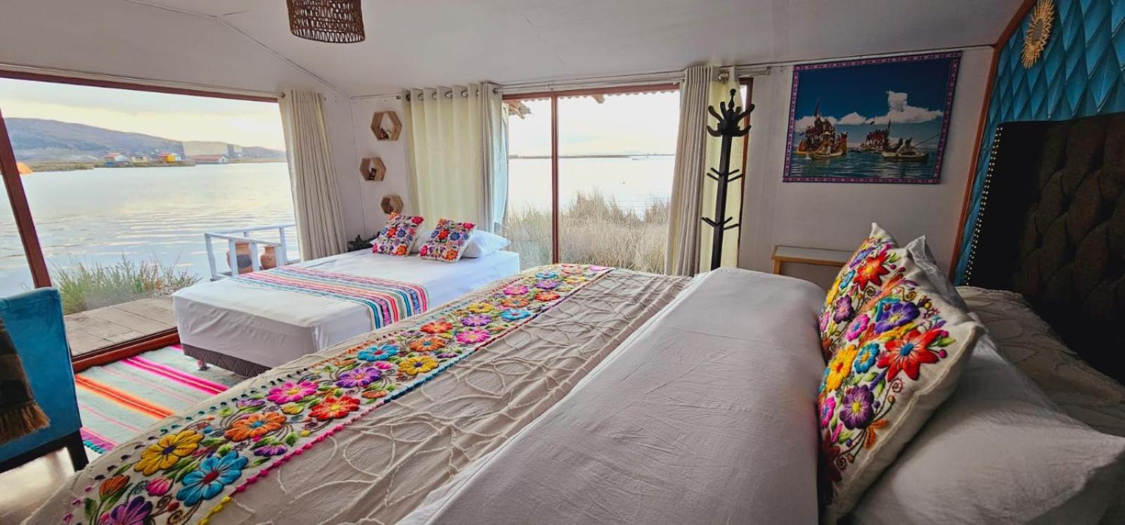 Titicaca Summa Paqari *